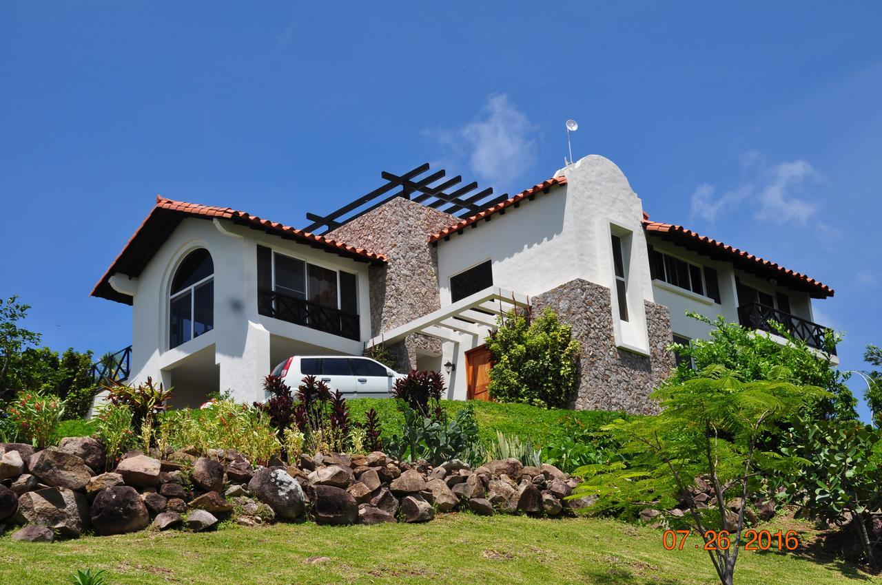 Hawk'S Nest Bed & Breakfast La Laguna de San Carlos Екстериор снимка