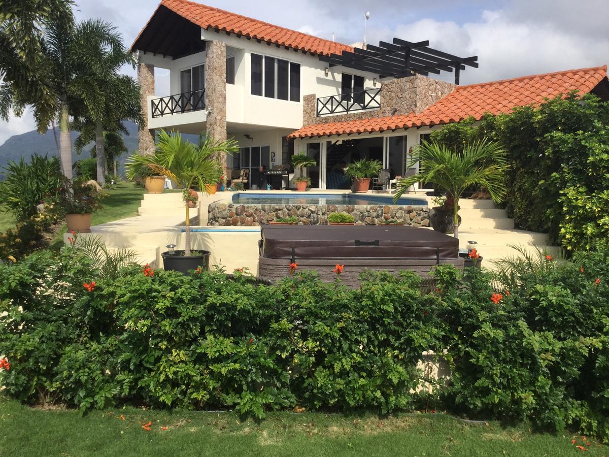 Hawk'S Nest Bed & Breakfast La Laguna de San Carlos Екстериор снимка
